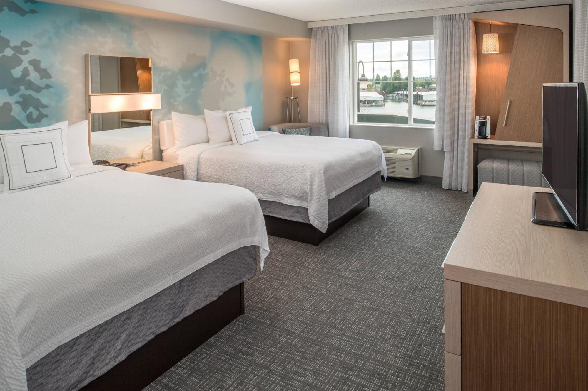 Queen Room with Two Queen Beds